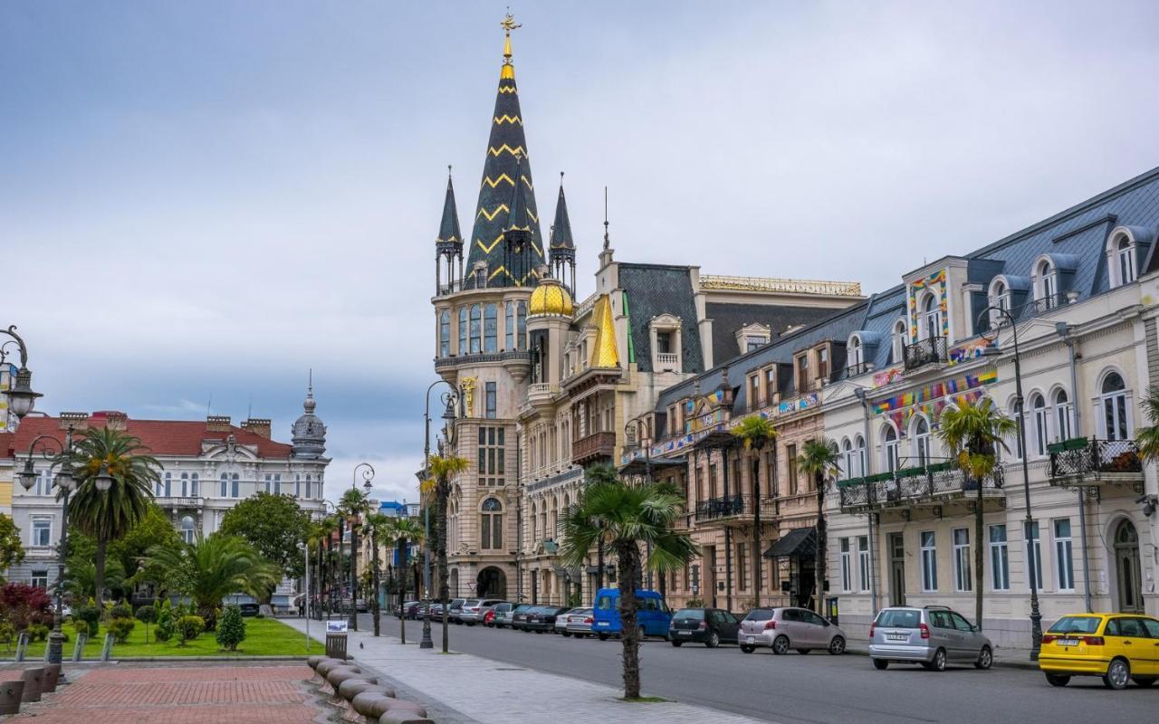 Orbi City In Batumi Ngoại thất bức ảnh